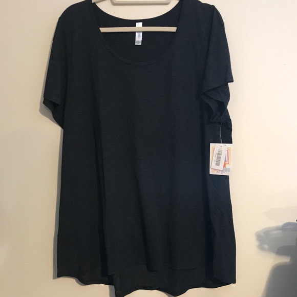 LuLaRoe Tops - BNWT LuLaRoe 3X Classic T Dark Gray w/Microstripes